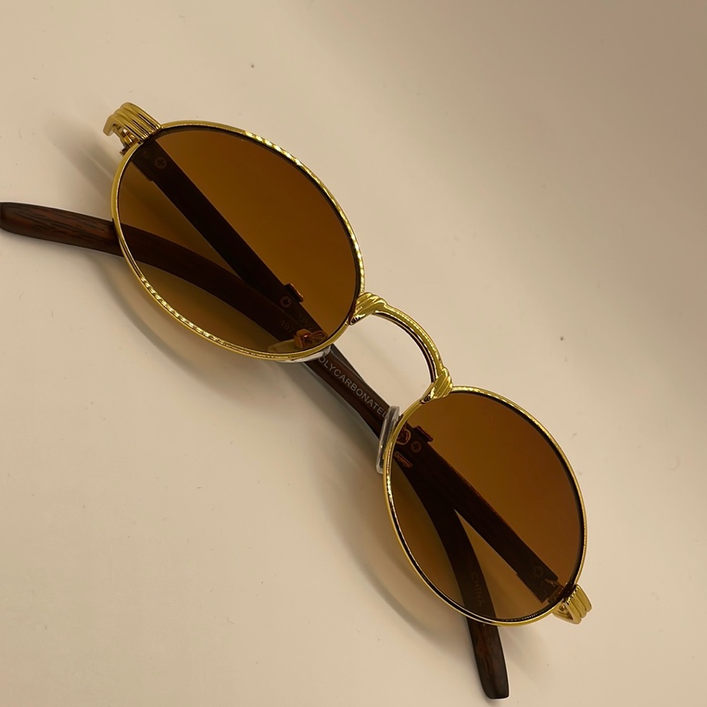 Sophisticated sunglasses